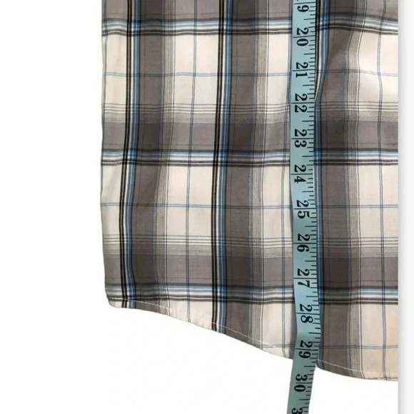 Montage Youth XL Button Front Short Sleeve Shirt - Picture 5 of 6